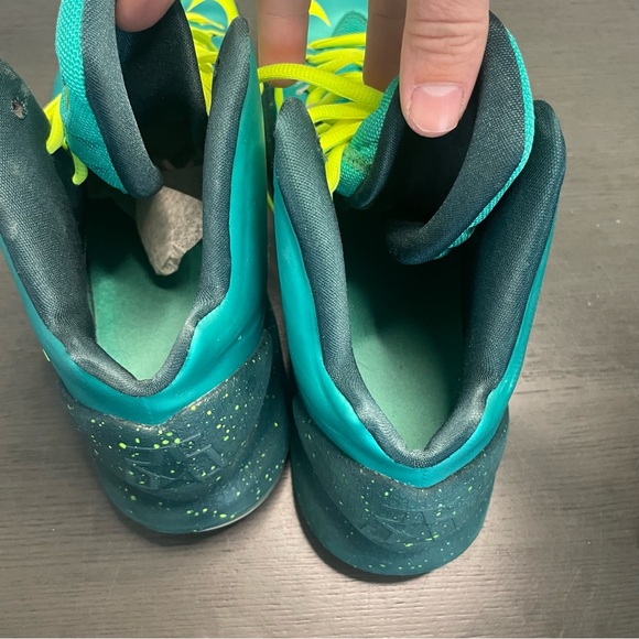 KD-5 Hulk Green Men's Basketball Shoes Nike Zoom Size 12 - Picture 12 of 13